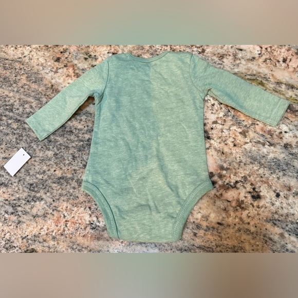 NWT. Star Wars Baby Yoda onesie - Picture 6 of 6